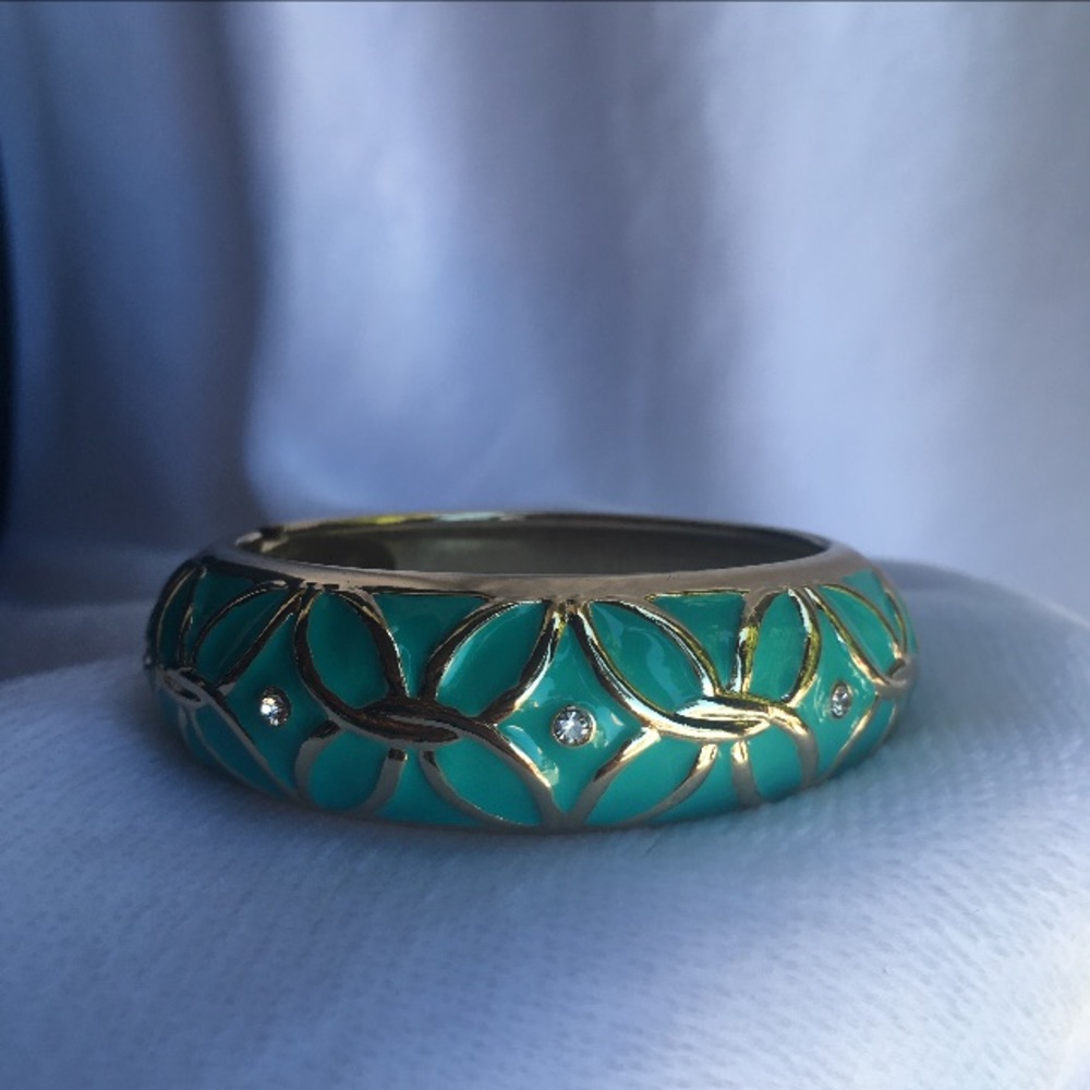 Gold & light turquoise bracelet - Picture 1 of 3